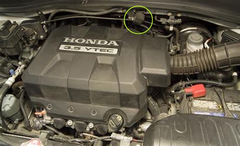 What's this part, Engine Bay Question, Missing vac